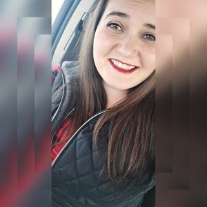 Meet your Posher, Lacey